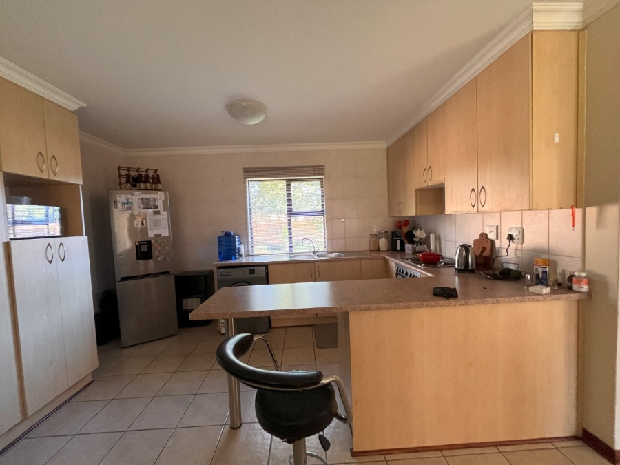 2 Bedroom Property for Sale in Vredenhof Sh Free State